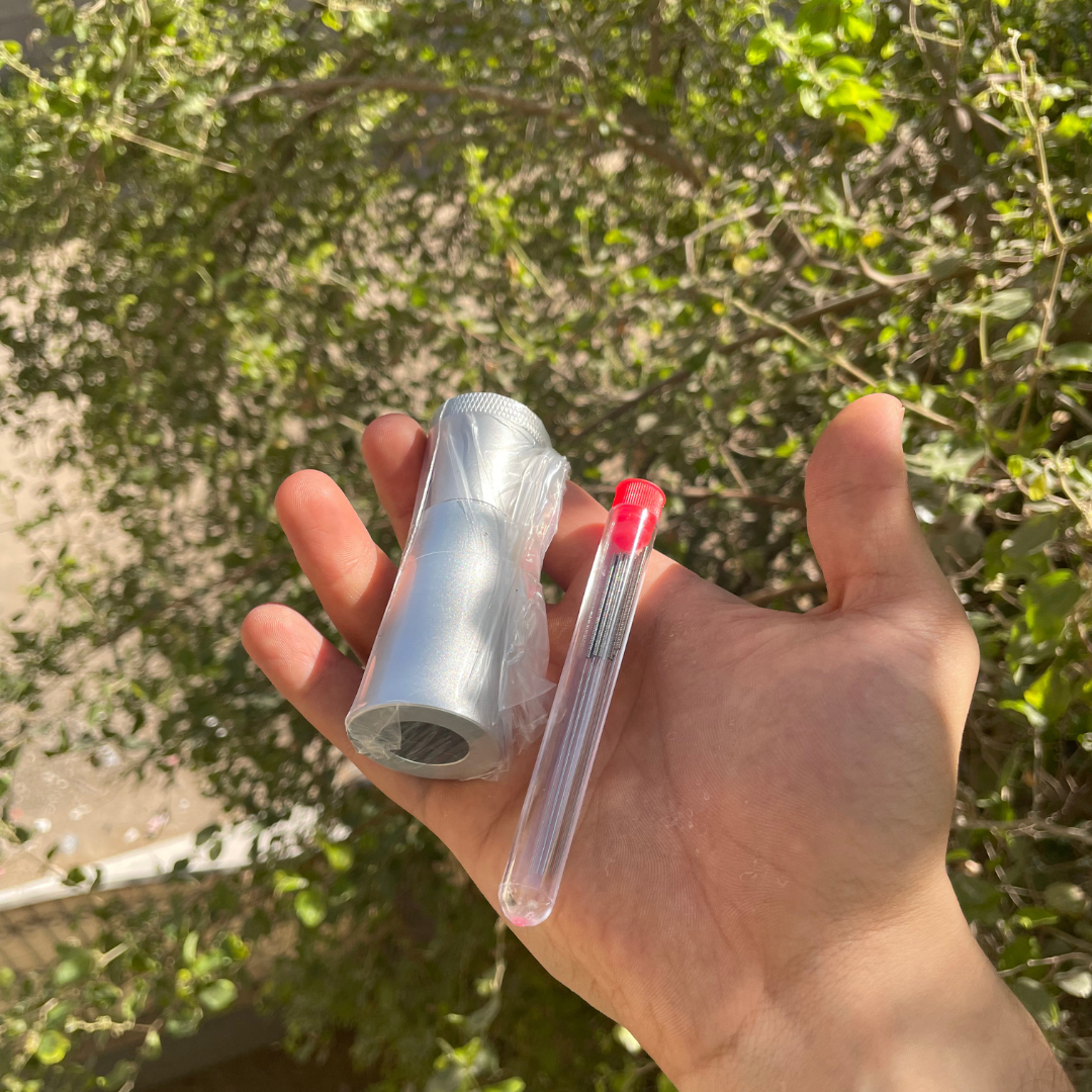 مفكك تكتلات معدني