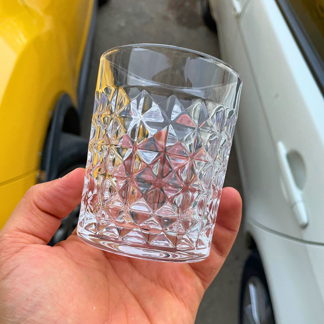 كوب زهرة صغيرة